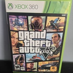Grand Theft Auto (5)V GTA 5 Microsoft Xbox 360 With Map EXCELLENT CONDITION
